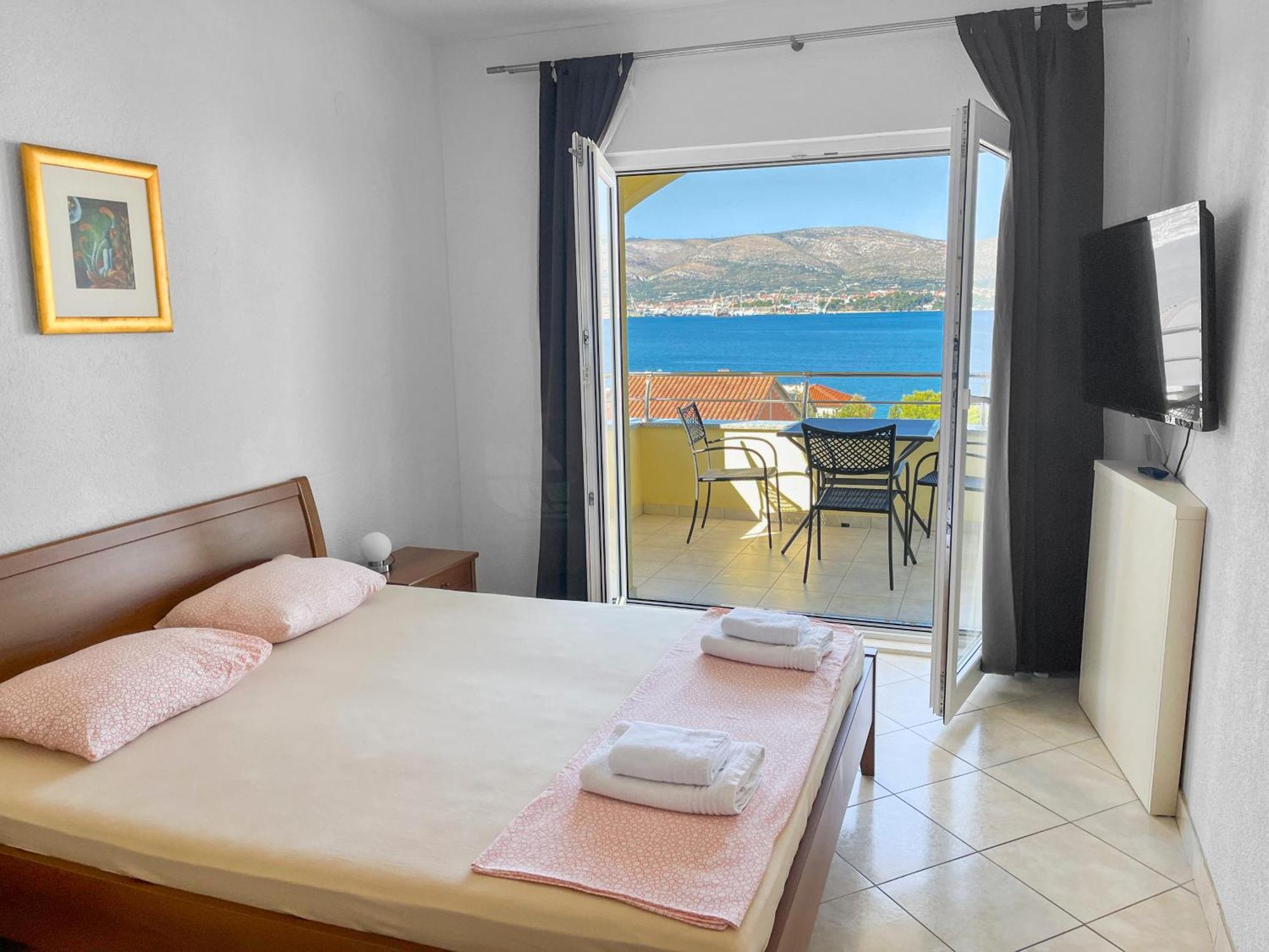 Villa Luna Trogir Exteriör bild