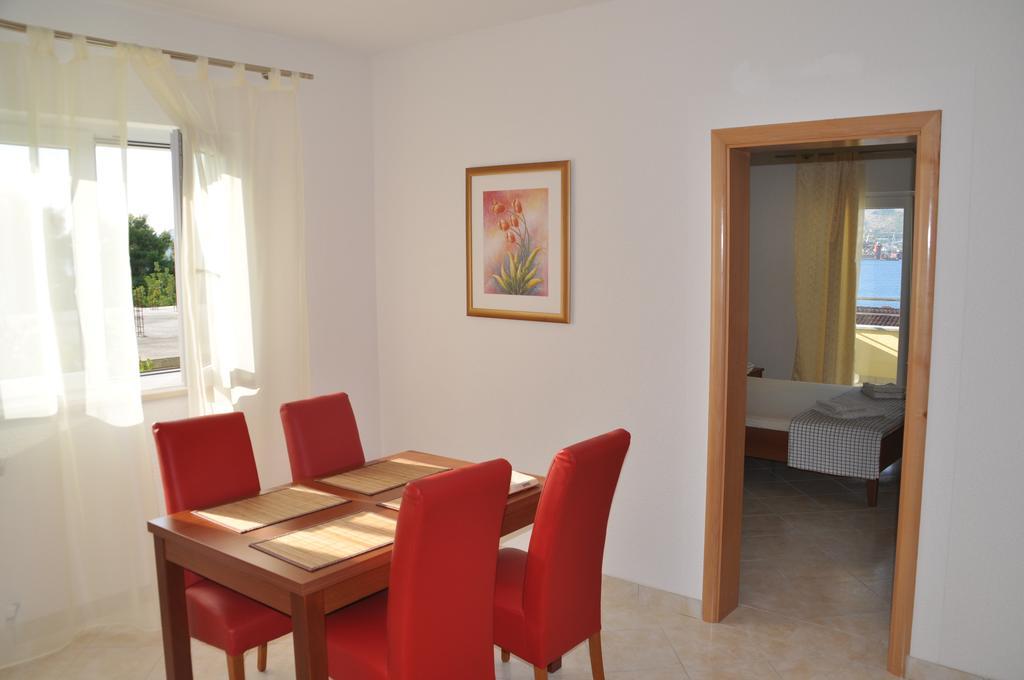 Villa Luna Trogir Exteriör bild