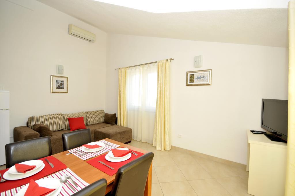 Villa Luna Trogir Exteriör bild