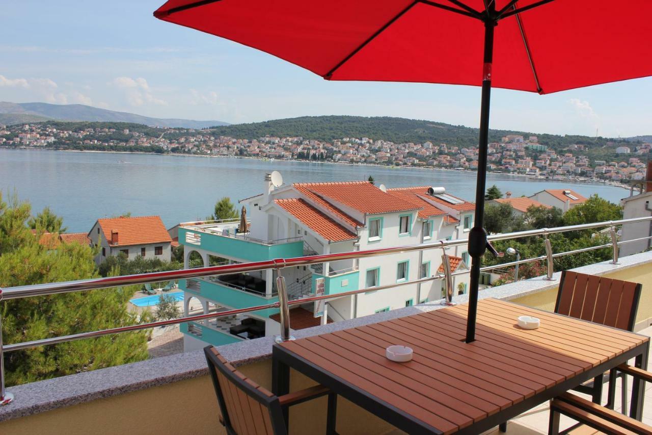 Villa Luna Trogir Exteriör bild